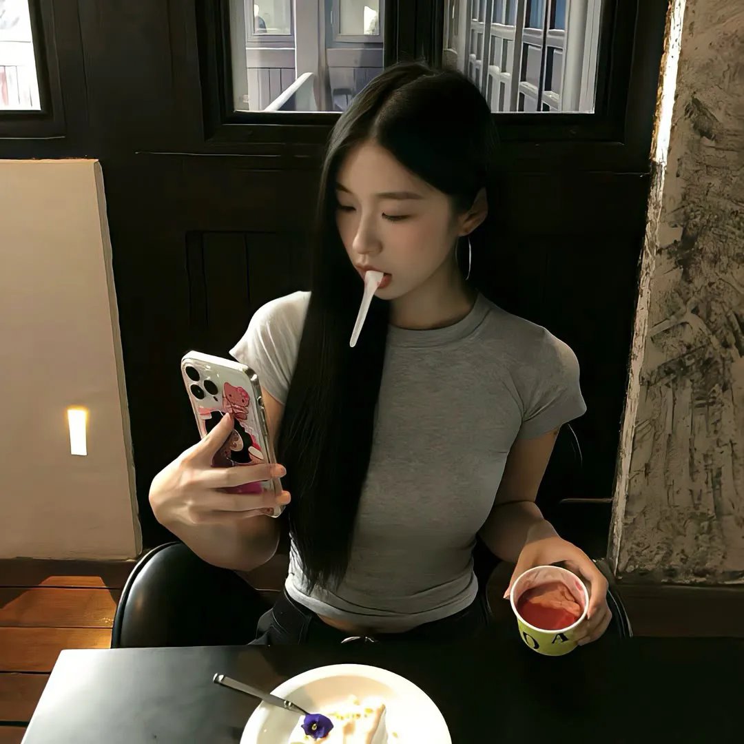 爱的诗韵 封面