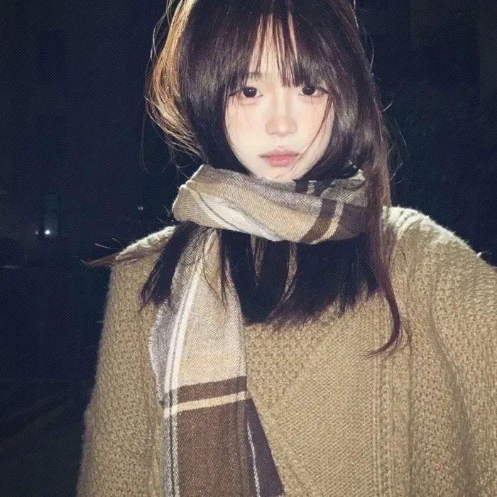 女大学生之死 封面